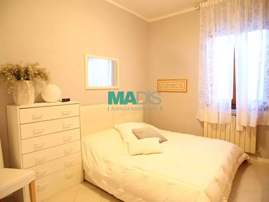 Immagine 14 di Appartamento in vendita  in via garilgiano a Prato