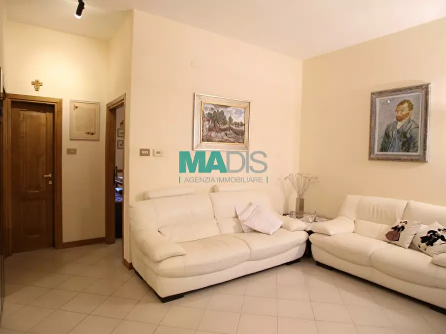 Immagine 32 di Appartamento in vendita  in via garilgiano a Prato