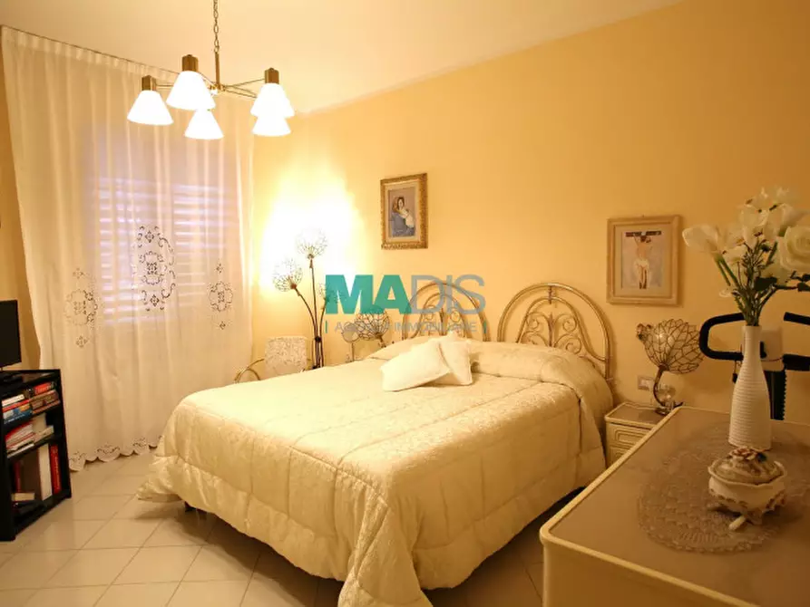 Immagine 40 di Appartamento in vendita  in via garilgiano a Prato