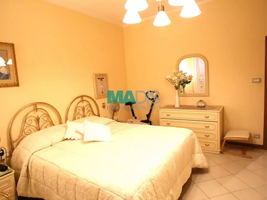 Immagine 43 di Appartamento in vendita  in via garilgiano a Prato