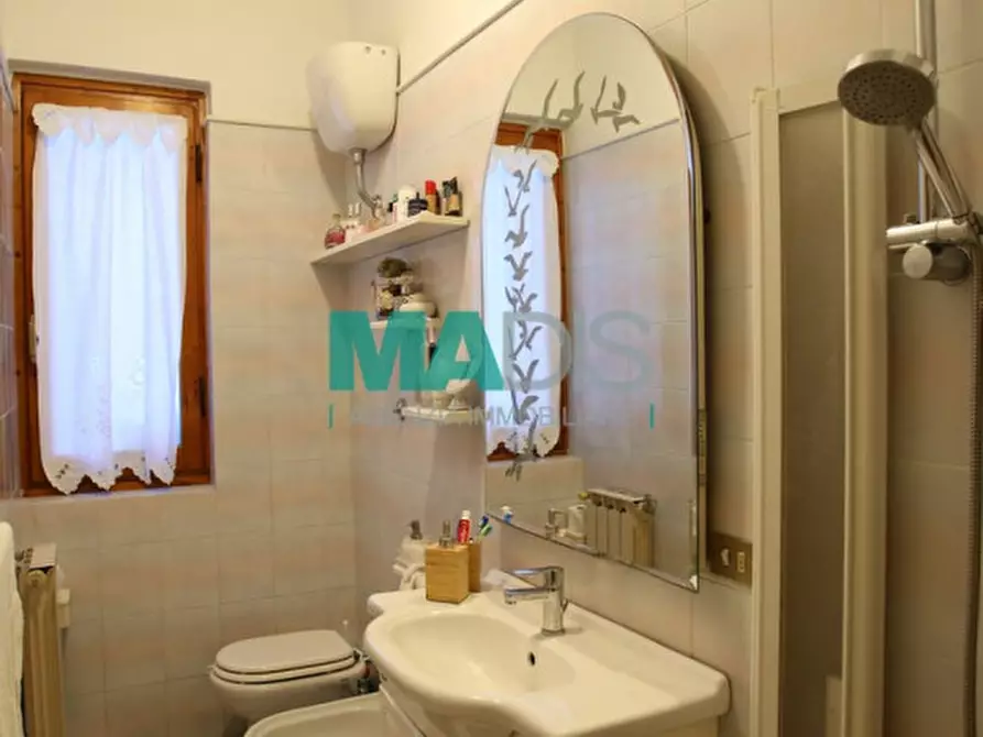 Immagine 46 di Appartamento in vendita  in via garilgiano a Prato