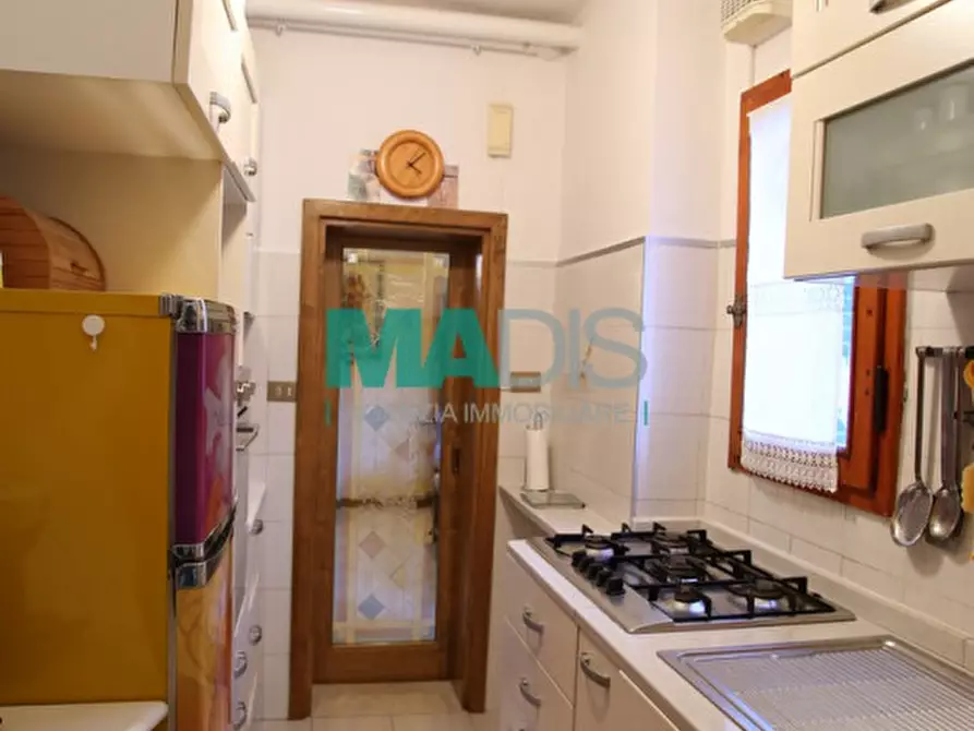 Immagine 49 di Appartamento in vendita  in via garilgiano a Prato