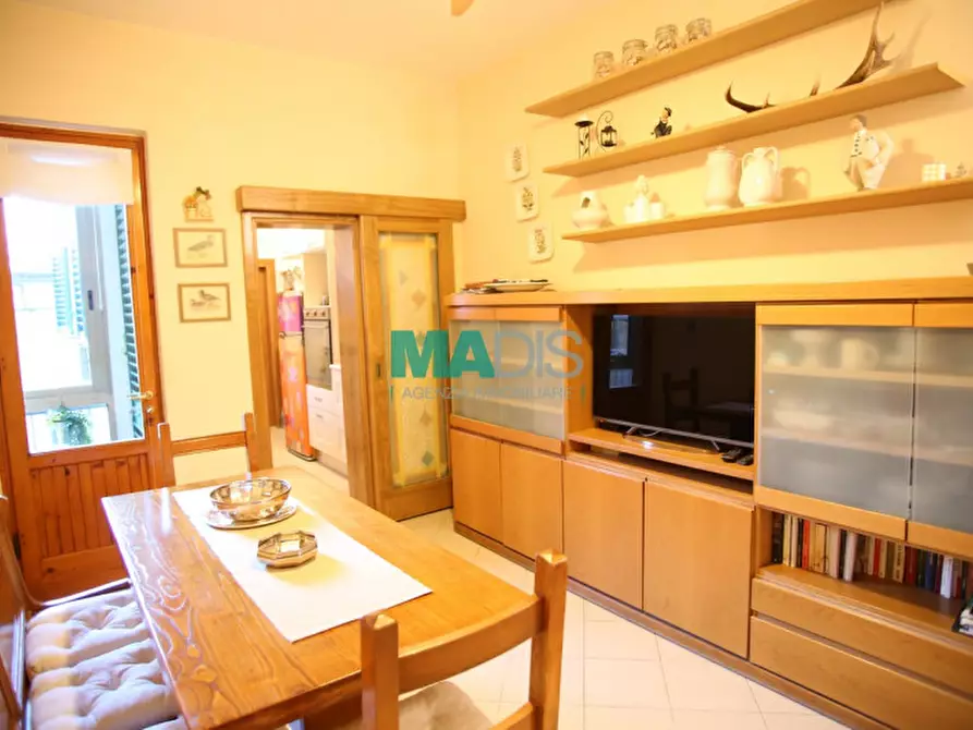 Immagine 50 di Appartamento in vendita  in via garilgiano a Prato