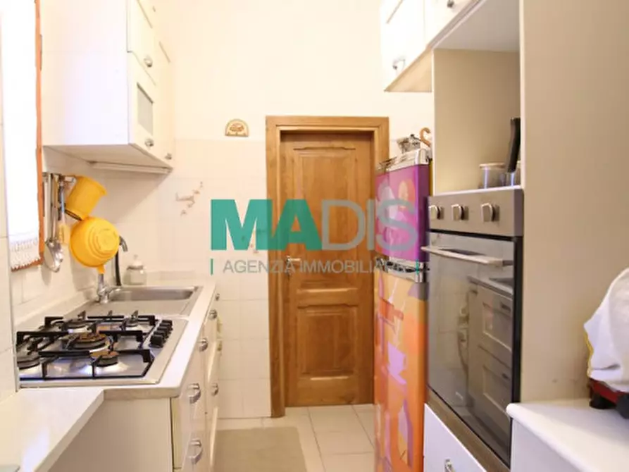 Immagine 52 di Appartamento in vendita  in via garilgiano a Prato