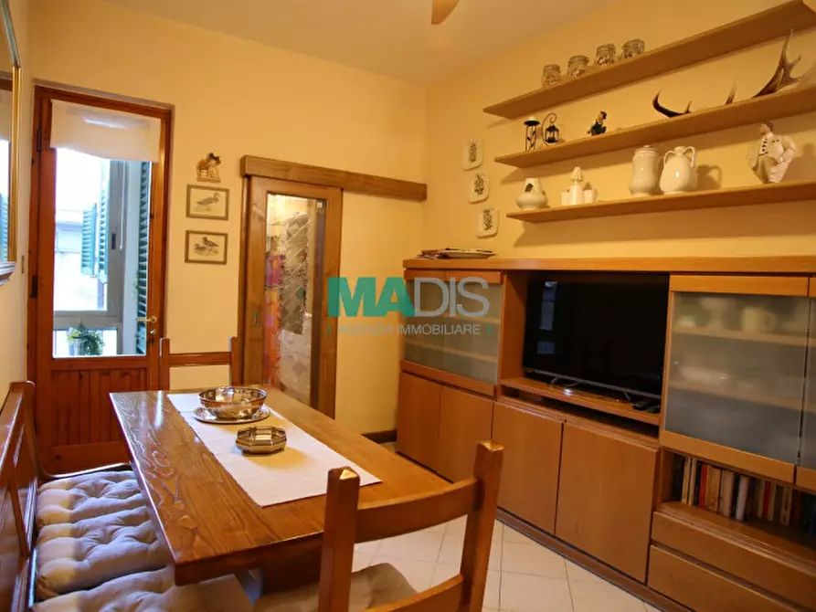 Immagine 59 di Appartamento in vendita  in via garilgiano a Prato