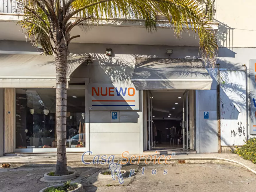 Immagine 1 di Negozio in affitto  in Via Lecce angolo via XX Settembre a Gallipoli