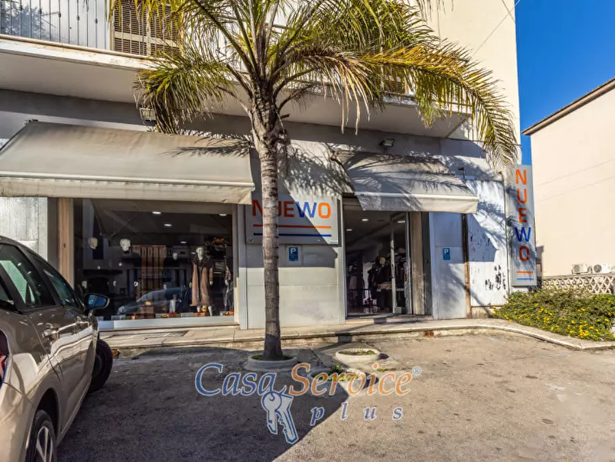 Immagine 6 di Negozio in affitto  in Via Lecce angolo via XX Settembre a Gallipoli