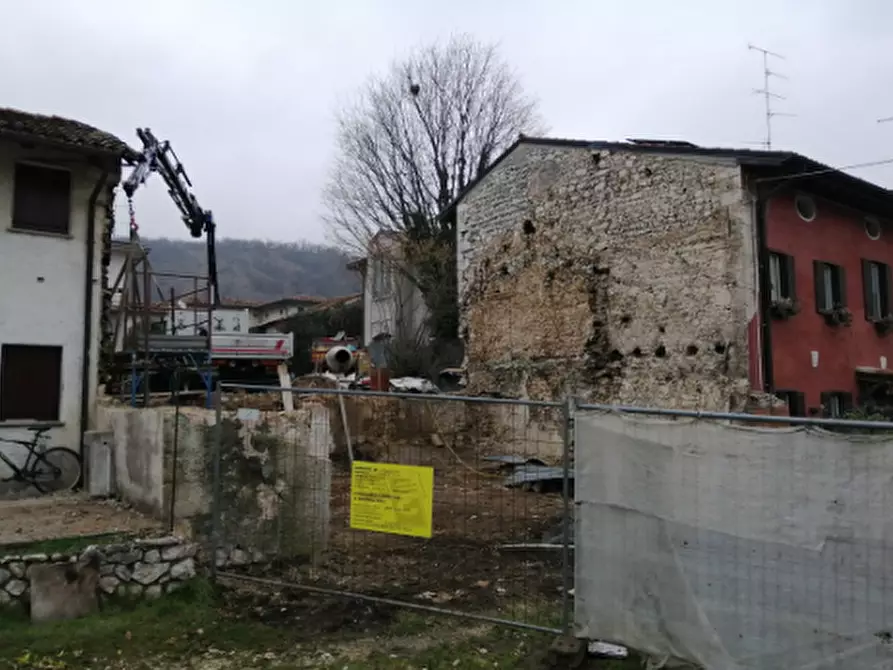 Immagine 1 di Terreno in vendita  in Via Cansiglio, 20 a Caneva