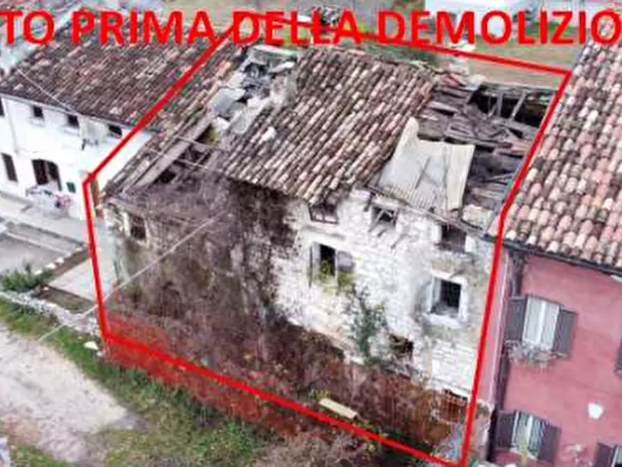 Immagine 3 di Terreno in vendita  in Via Cansiglio, 20 a Caneva