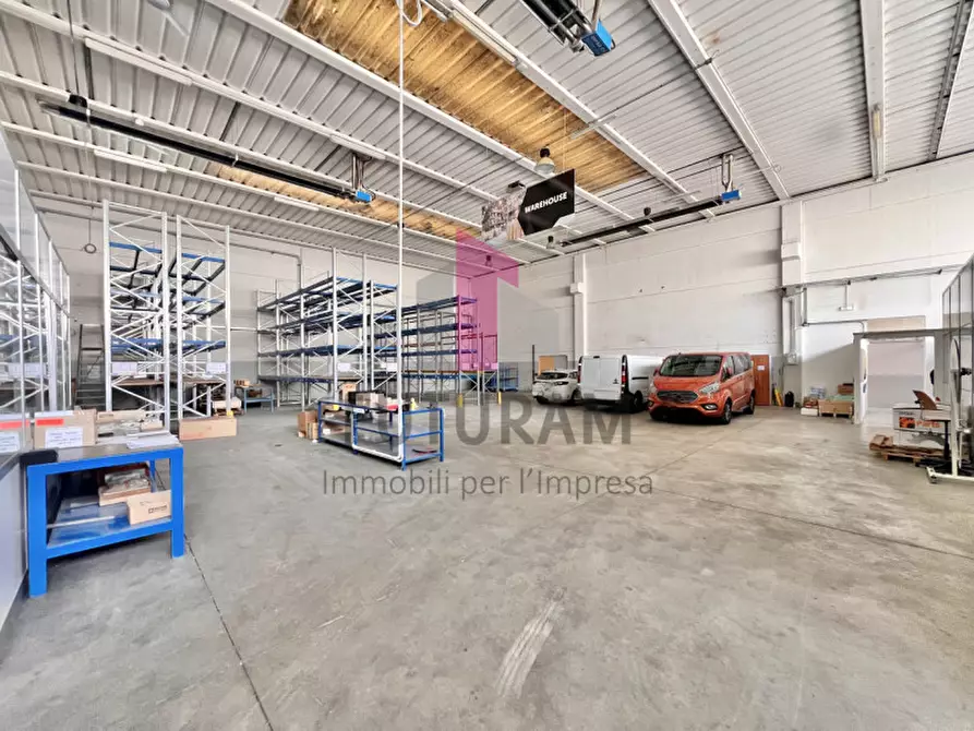 Immagine 19 di Capannone industriale in vendita  a Montecchio Maggiore