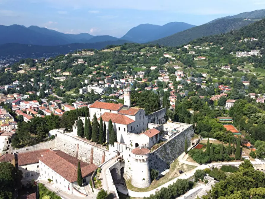 Immagine 19 di Terreno in vendita  a Brescia