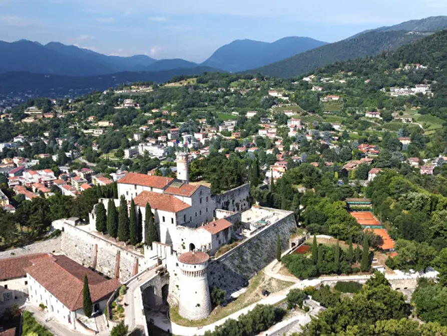 Immagine 12 di Terreno in vendita  a Brescia