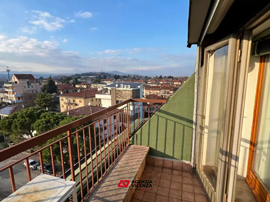 Immagine 6 di Appartamento in vendita  in VIA BRIGATA FORLI' a Vicenza