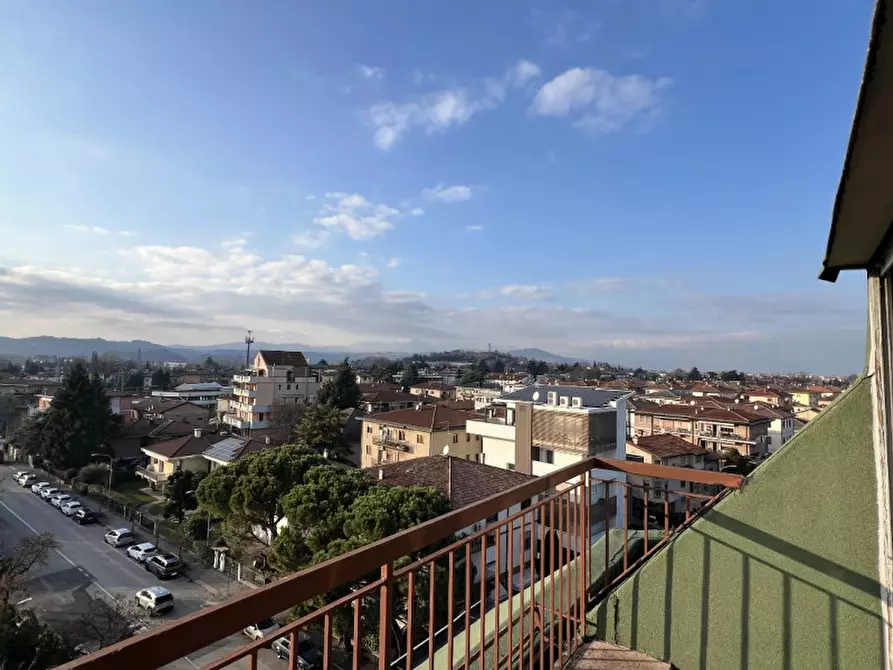 Immagine 8 di Appartamento in vendita  in VIA BRIGATA FORLI' a Vicenza