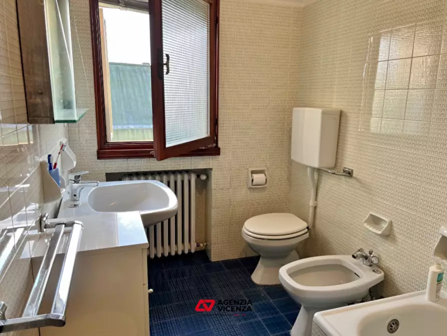 Immagine 25 di Appartamento in vendita  in VIA BRIGATA FORLI' a Vicenza