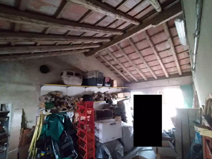 Immagine 13 di Magazzino in vendita  in Via Monsignor Candido Breda, 10 a Paese