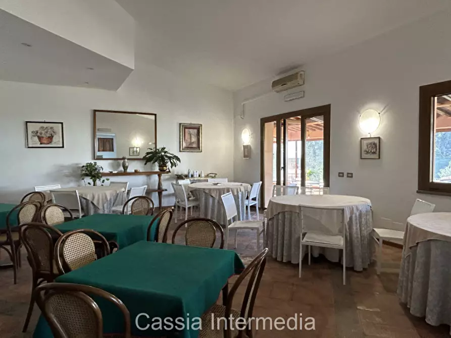 Immagine 9 di Attività commerciale in affitto  in Via Roma 82 a Formello