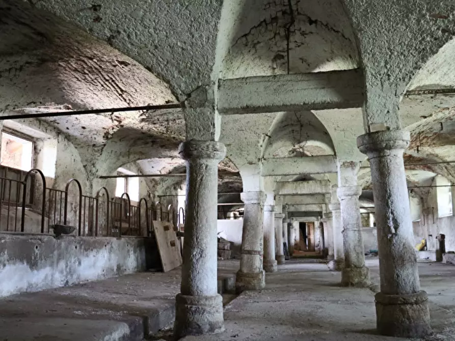 Immagine 7 di Rustico / casale in vendita  a Brescia