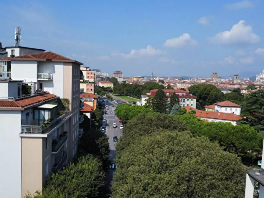 Immagine 17 di Appartamento in vendita  a Brescia