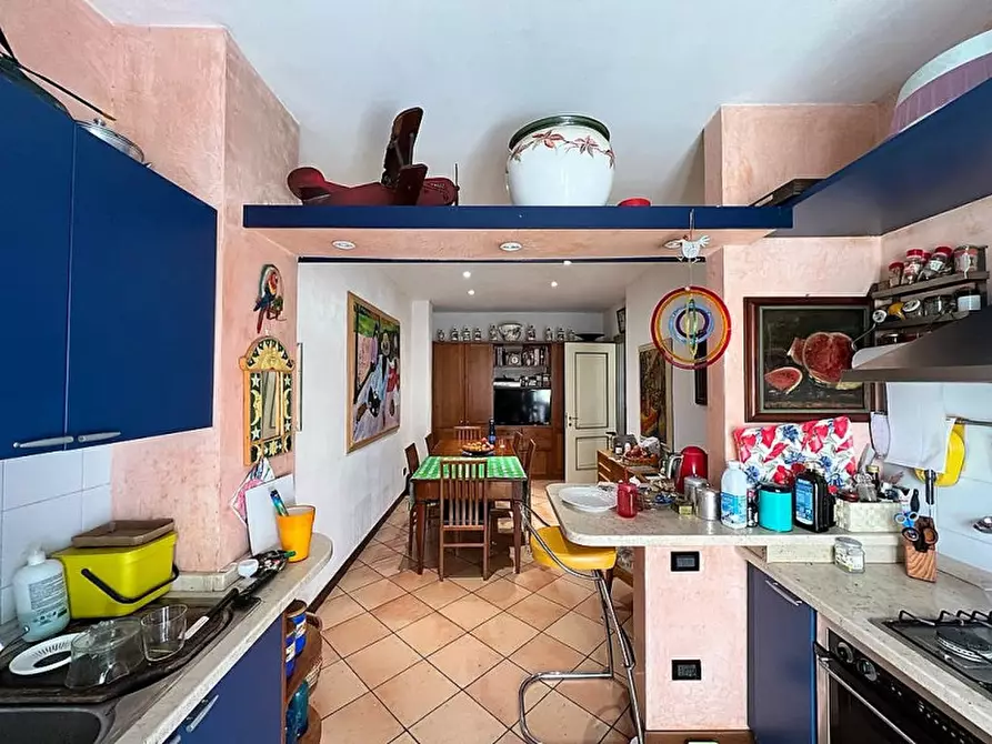 Immagine 4 di Appartamento in vendita  a Brescia