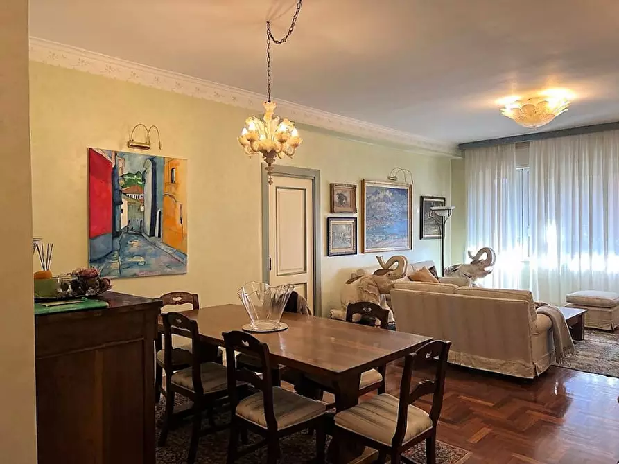 Immagine 7 di Appartamento in vendita  a Brescia