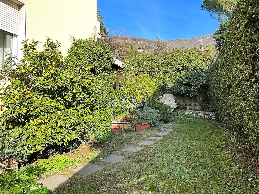 Immagine 38 di Appartamento in vendita  a Brescia