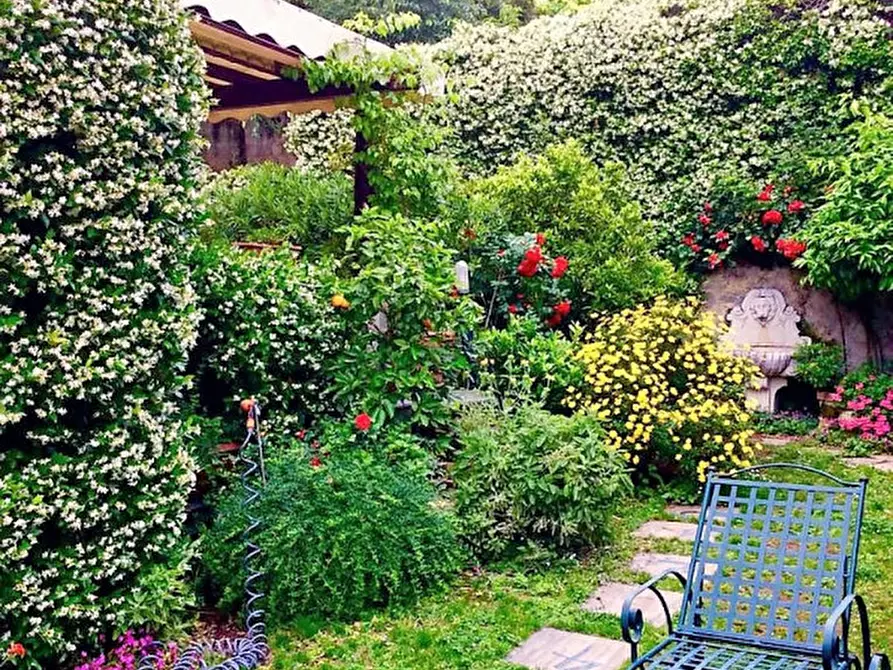 Immagine 40 di Appartamento in vendita  a Brescia