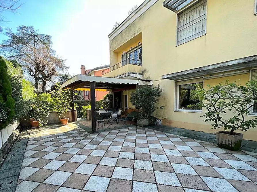 Immagine 51 di Appartamento in vendita  a Brescia