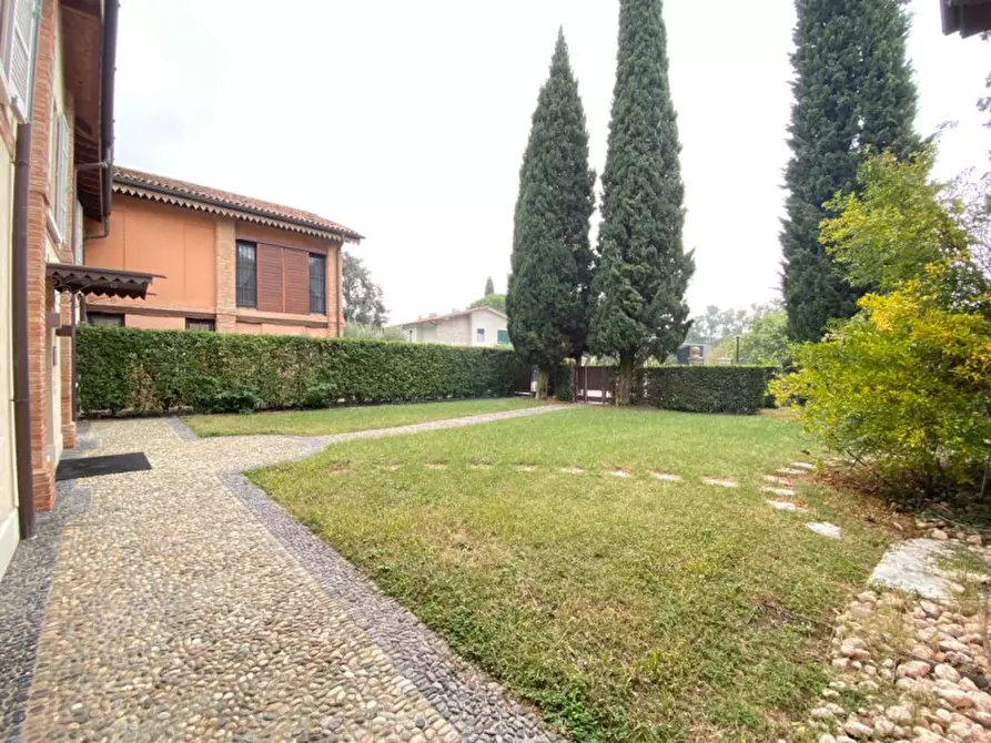 Immagine 22 di Casa indipendente in vendita  a Brescia