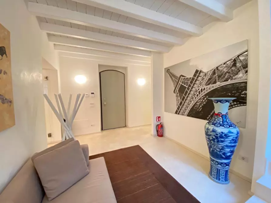 Immagine 29 di Casa indipendente in vendita  a Brescia