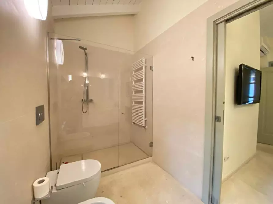 Immagine 63 di Casa indipendente in vendita  a Brescia