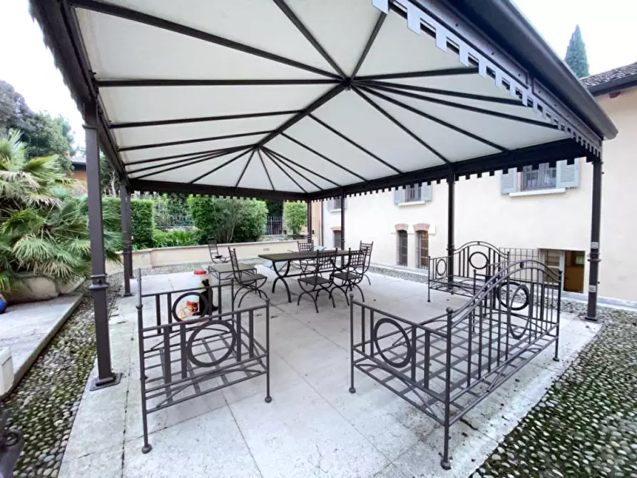 Immagine 70 di Casa indipendente in vendita  a Brescia