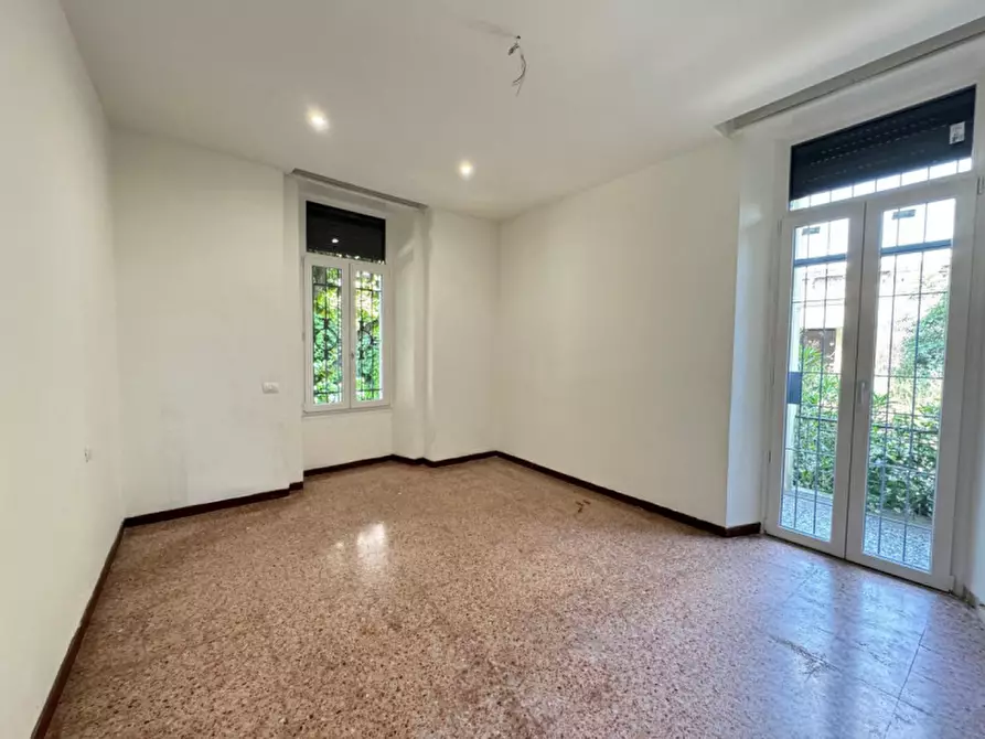 Immagine 11 di Appartamento in vendita  a Brescia