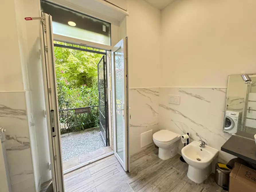 Immagine 19 di Appartamento in vendita  a Brescia