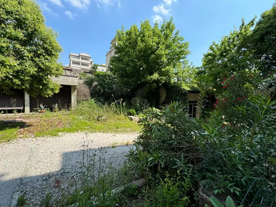 Immagine 24 di Appartamento in vendita  a Brescia