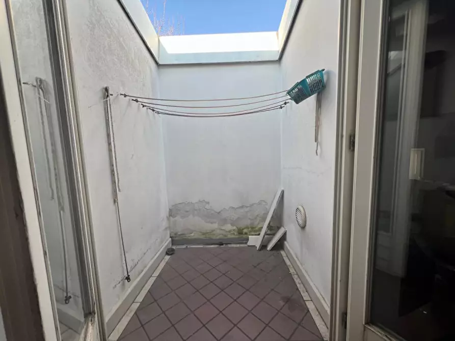 Immagine 8 di Appartamento in vendita  a Brescia