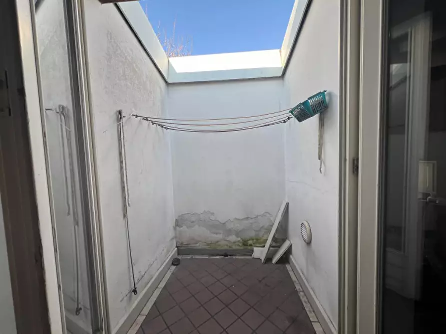 Immagine 10 di Appartamento in vendita  a Brescia