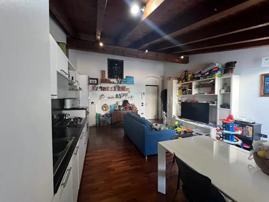 Immagine 14 di Appartamento in vendita  a Brescia