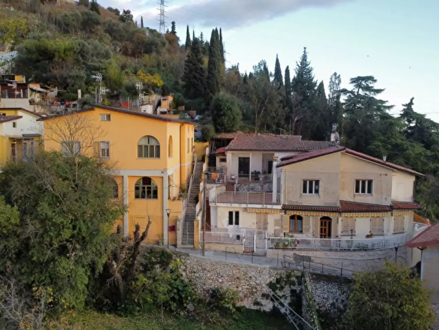 Immagine 2 di Appartamento in vendita  a Brescia