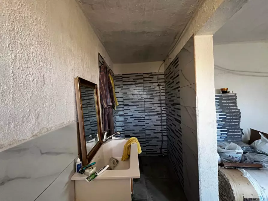 Immagine 10 di Appartamento in vendita  a Brescia