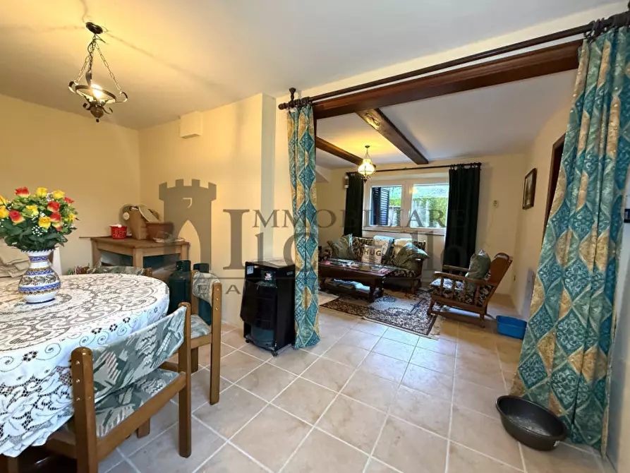 Immagine 7 di Villetta a schiera in vendita  in Vaiano a Castiglione Del Lago