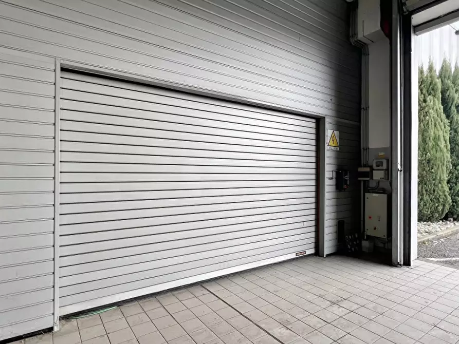 Immagine 14 di Capannone industriale in affitto  in viale della scienza a Vicenza