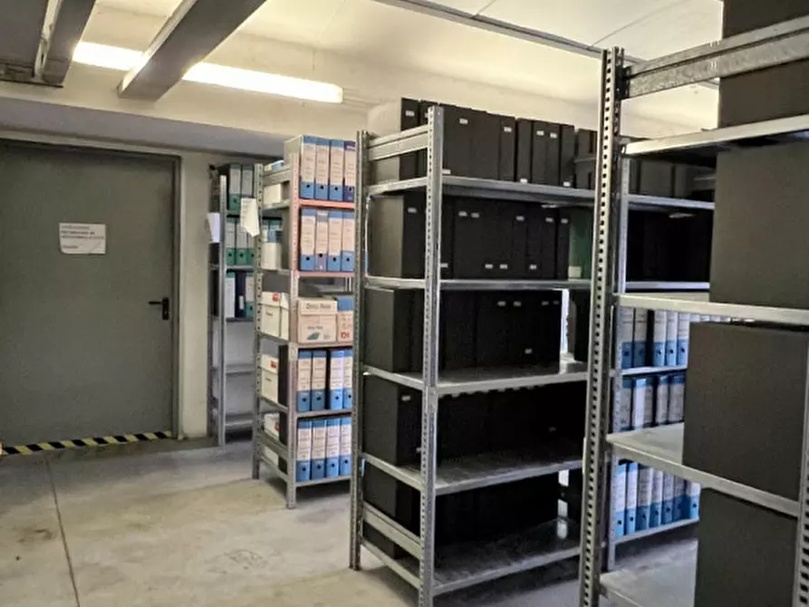 Immagine 18 di Capannone industriale in affitto  in viale della scienza a Vicenza