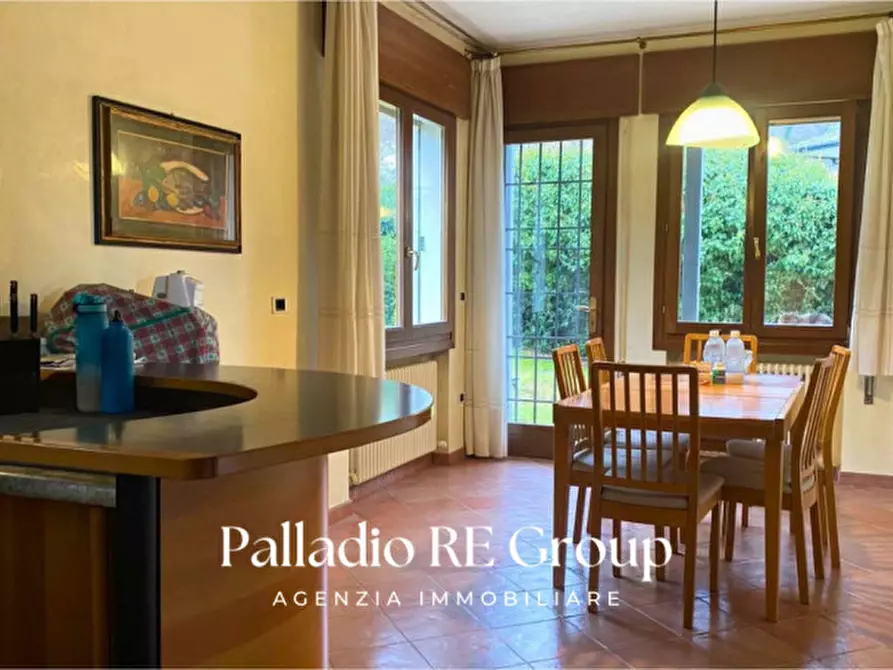 Immagine 4 di Casa bifamiliare in vendita  in Strada di Gogna 43 a Vicenza