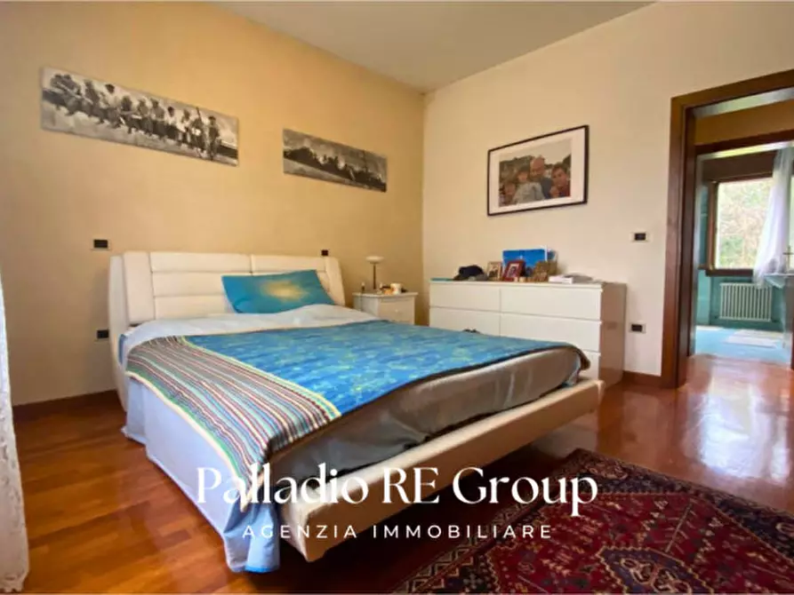 Immagine 10 di Casa bifamiliare in vendita  in Strada di Gogna 43 a Vicenza