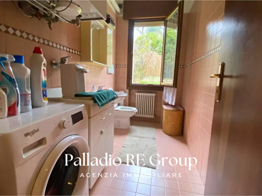 Immagine 16 di Casa bifamiliare in vendita  in Strada di Gogna 43 a Vicenza