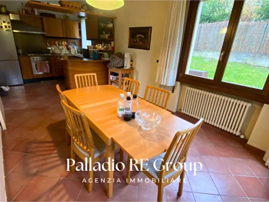 Immagine 24 di Casa bifamiliare in vendita  in Strada di Gogna 43 a Vicenza