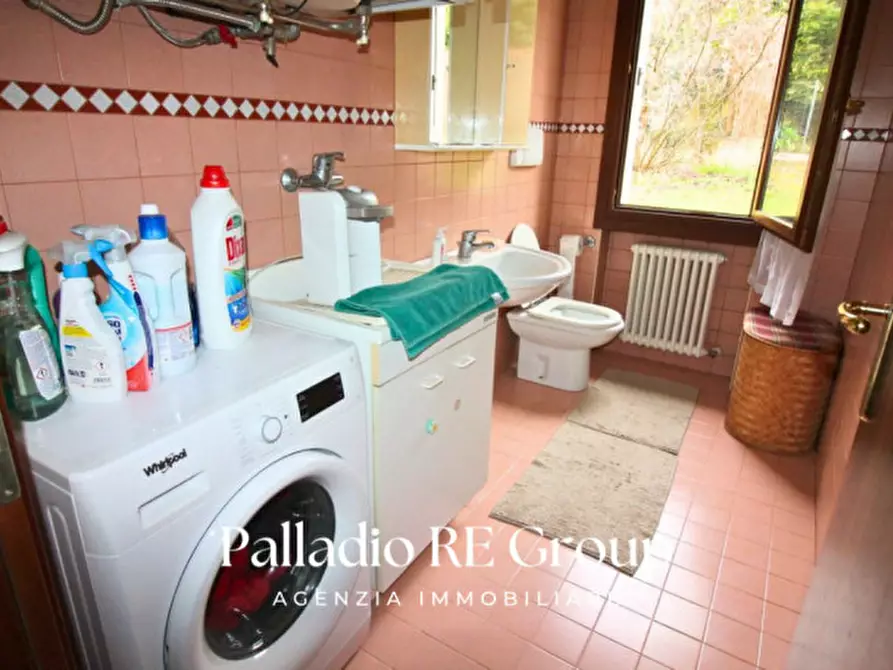 Immagine 28 di Casa bifamiliare in vendita  in Strada di Gogna 43 a Vicenza