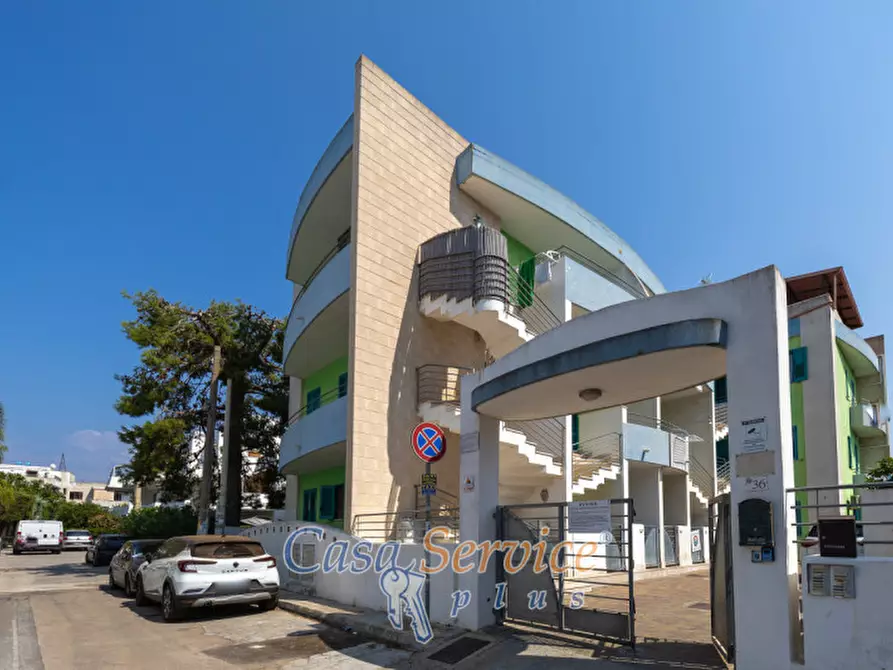Immagine 26 di Appartamento in vendita  in Via delle robinie a Gallipoli
