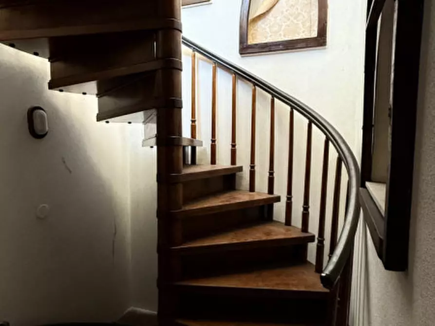 Immagine 9 di Casa indipendente in vendita  in Via Gustavo Modena a Padova